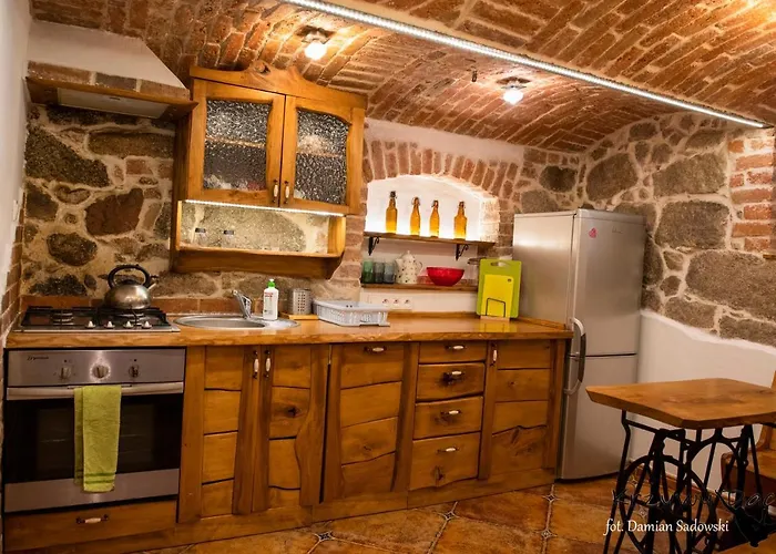 Hytte Pod Krzywym Dachem Karpniki